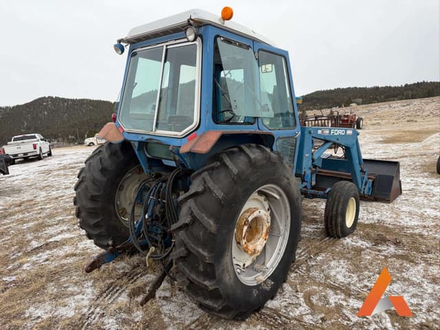 Image of Ford 7600 equipment image 4