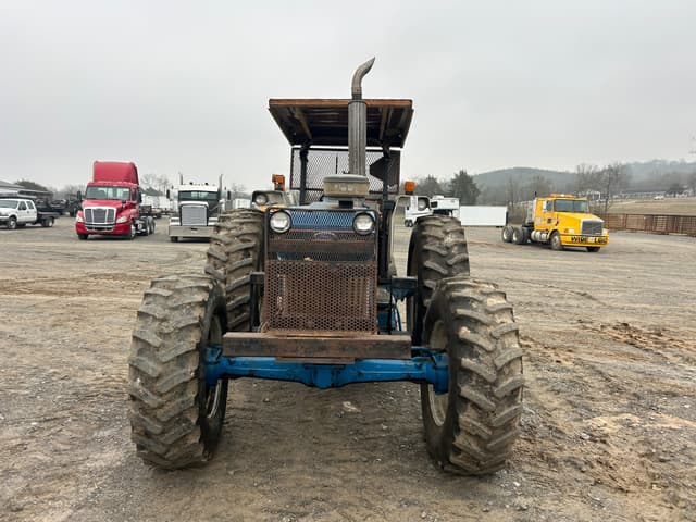 Image of Ford 7610 equipment image 4