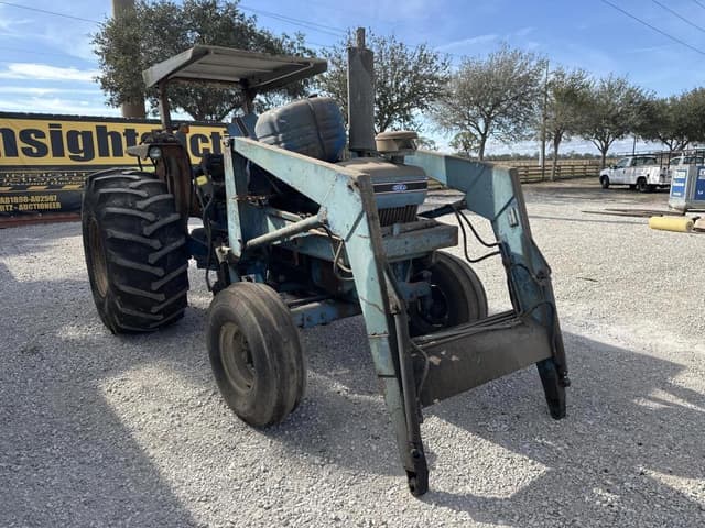 Image of Ford 7610 equipment image 4