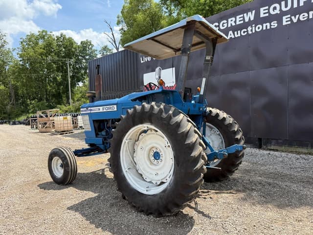 Image of Ford 7700 equipment image 1