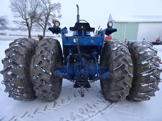 Image of Ford 7700 equipment image 2