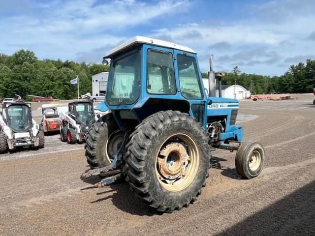 Image of Ford 7700 equipment image 4