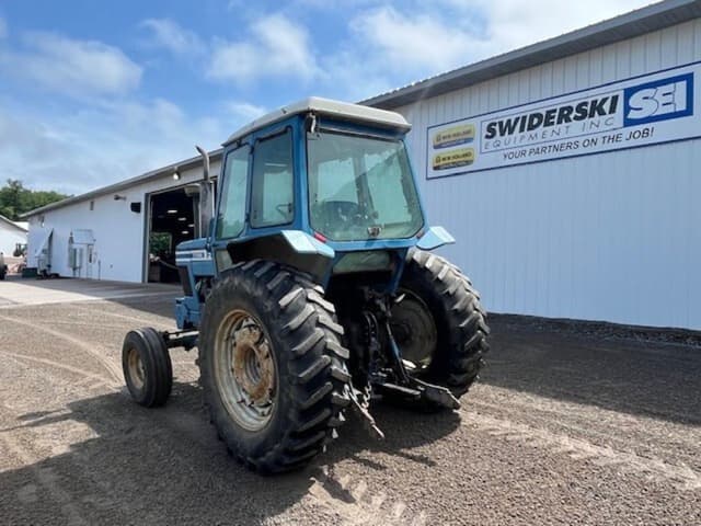 Image of Ford 7700 equipment image 2