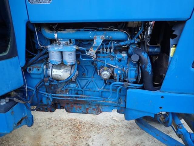 Image of Ford 7700 equipment image 3