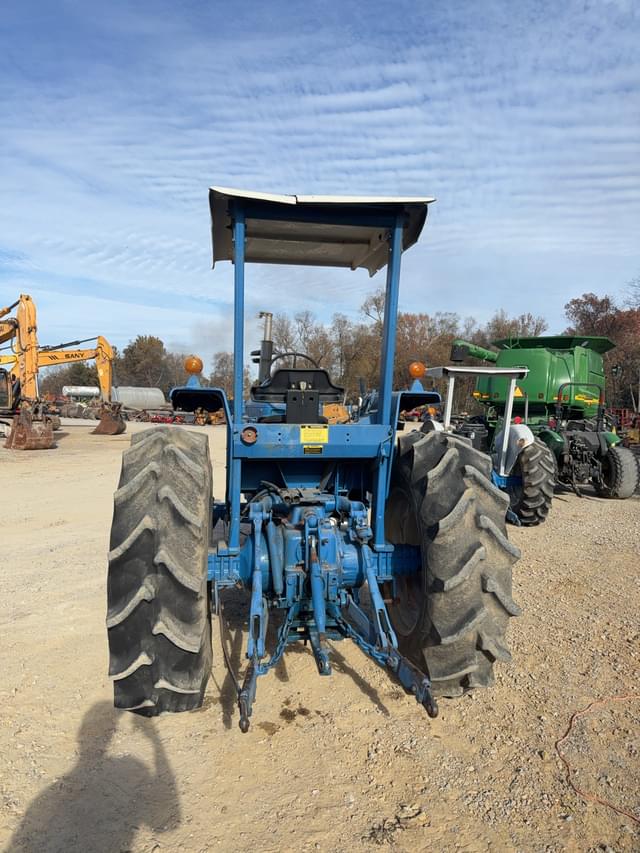 Image of Ford 7700 equipment image 4