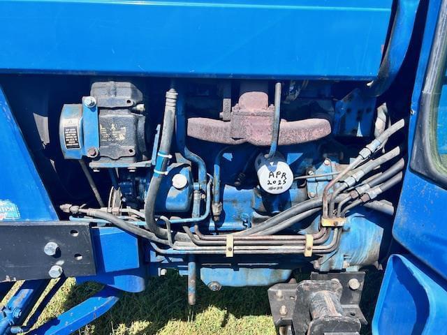 Image of Ford 7700 equipment image 4