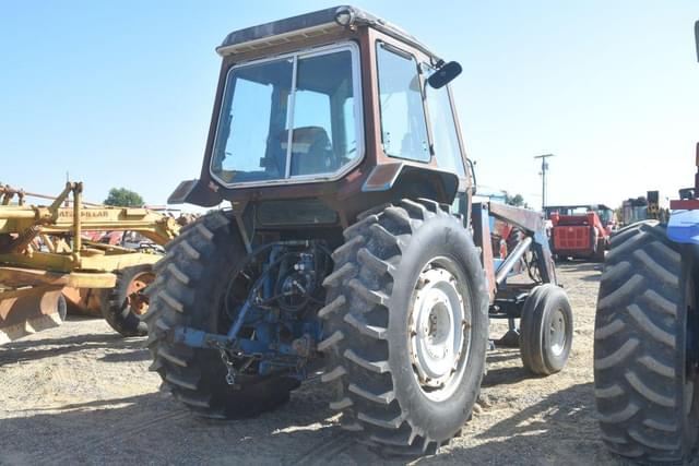 Image of Ford 7710 equipment image 2