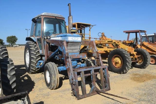 Image of Ford 7710 equipment image 3