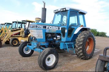 Main image Ford 7710