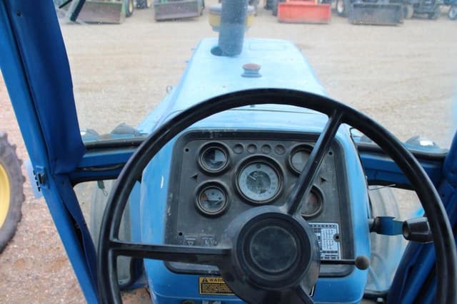 Image of Ford 7710 equipment image 3