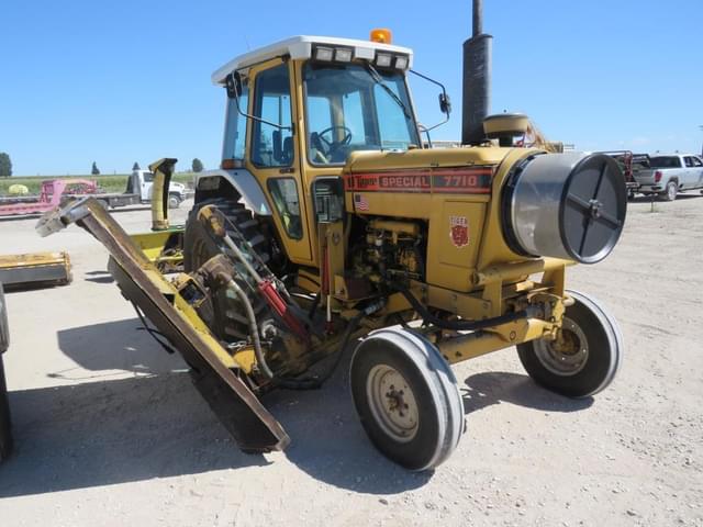 Image of Ford 7710 equipment image 1
