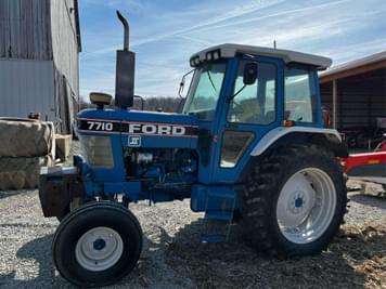 Main image Ford 7710