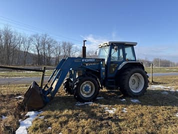 Main image Ford 7710