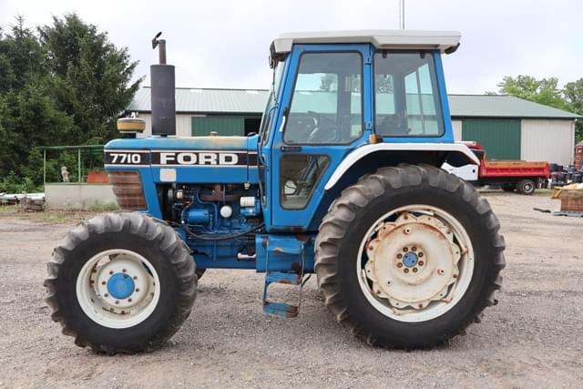 Image of Ford 7710 II equipment image 4