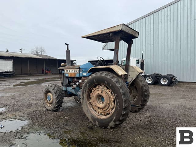 Image of Ford 7710 equipment image 2