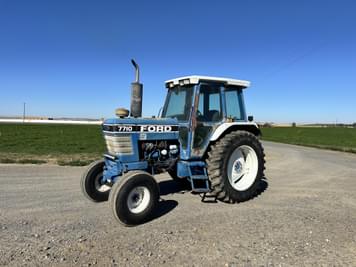 Main image Ford 7710