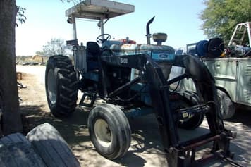 Main image Ford 7710