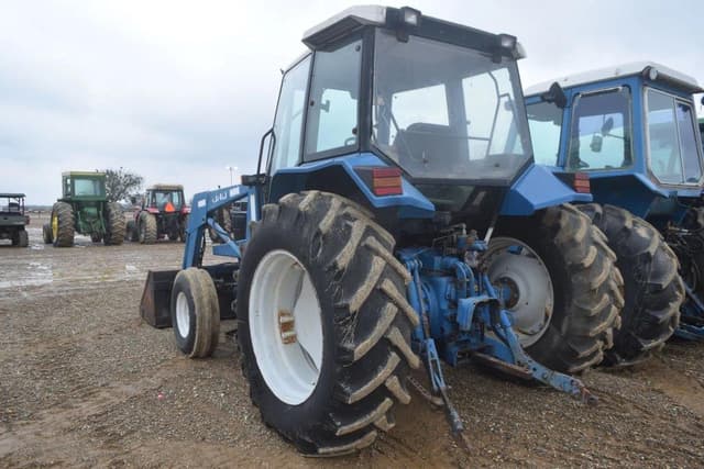 Image of Ford 7740 equipment image 1