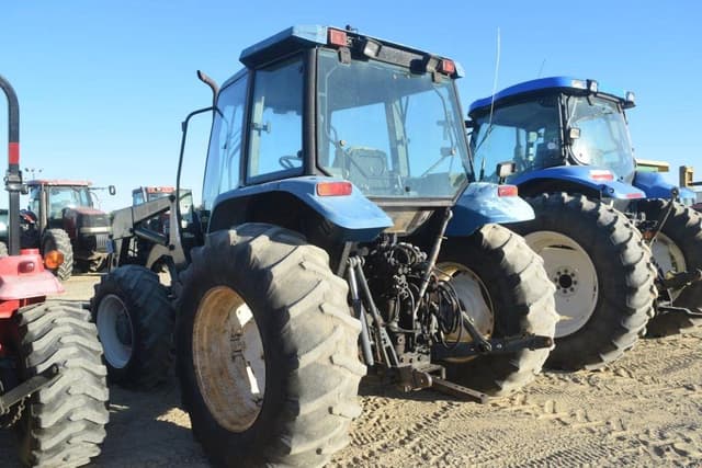 Image of Ford 7740 equipment image 1