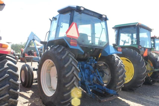 Image of Ford 7740 equipment image 1