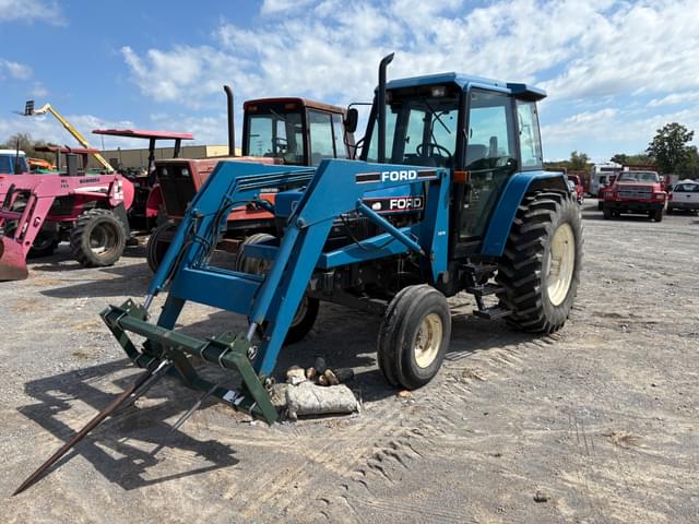 Image of Ford 7740 equipment image 1