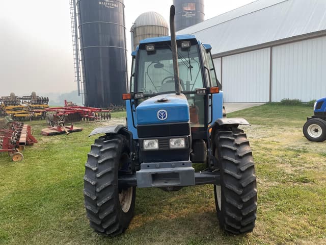 Image of Ford 7740 equipment image 1
