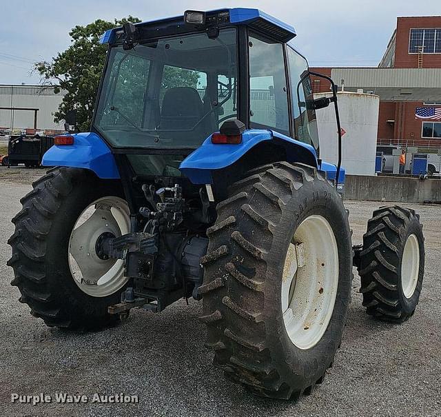 Image of Ford 7740 equipment image 4