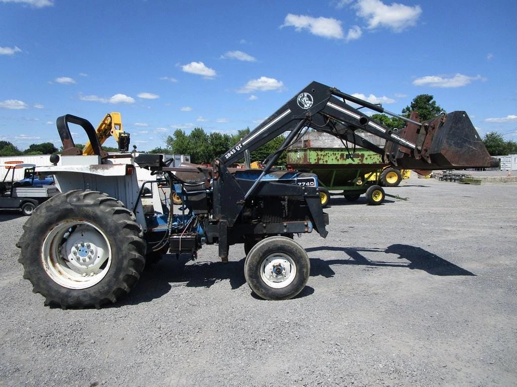 Main image Ford 7740