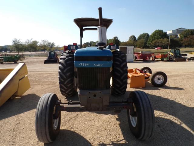 Image of Ford 7810S equipment image 2
