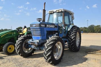 Main image Ford 7910