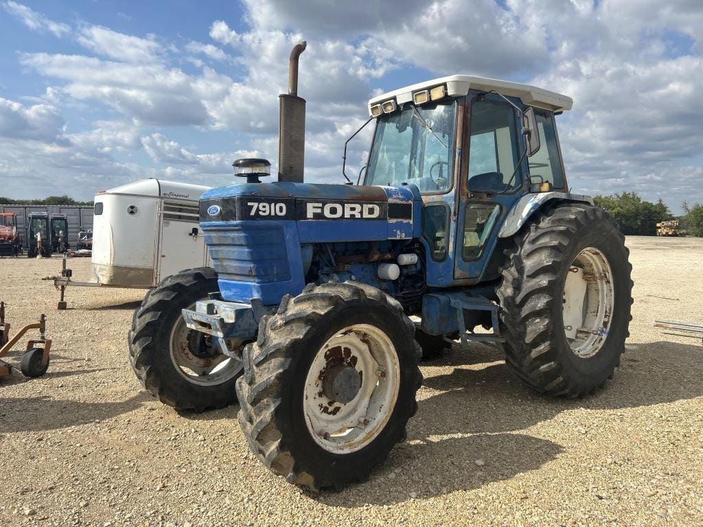 Main image Ford 7910