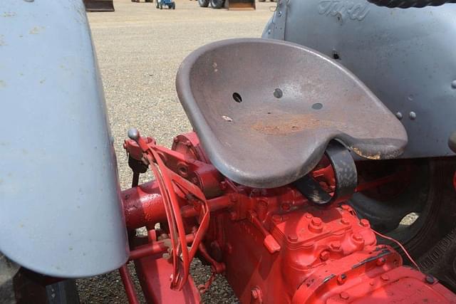 Image of Ford 800 equipment image 4