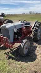 Ford 800 Equipment Image0