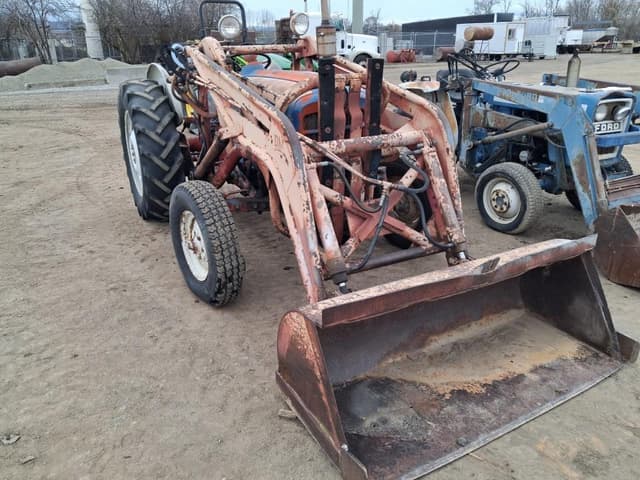 Image of Ford 800 equipment image 1