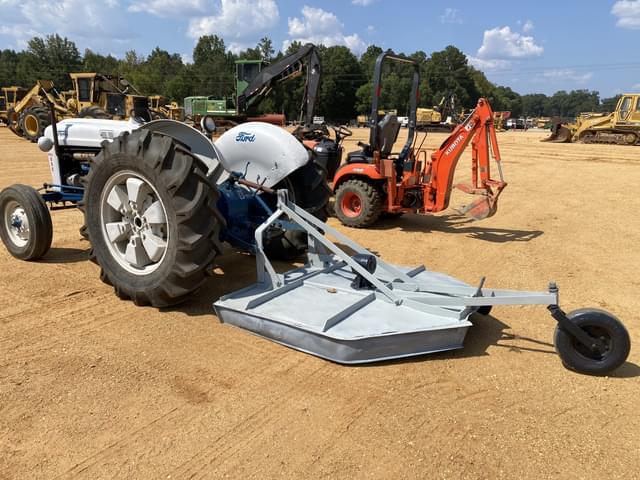 Image of Ford 800 equipment image 1