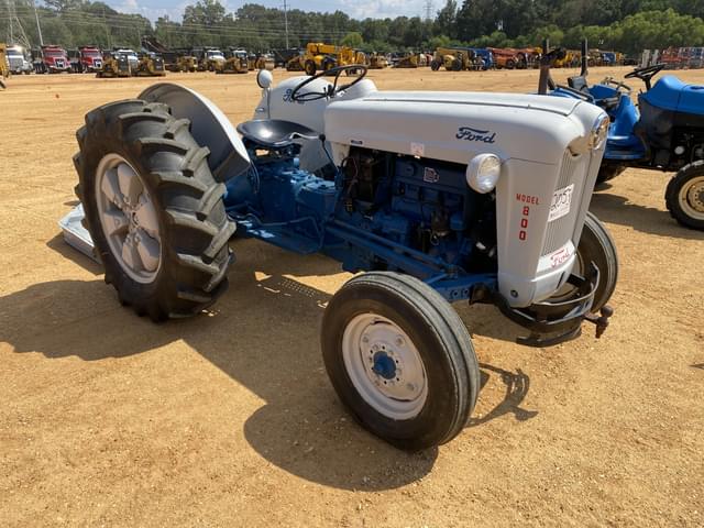 Image of Ford 800 equipment image 3
