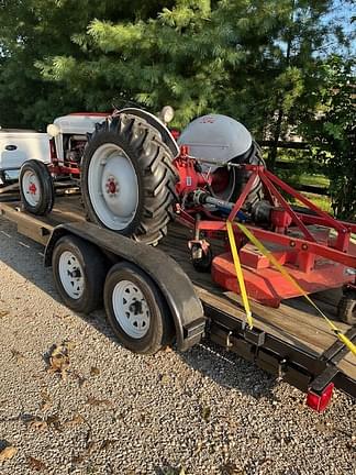 Image of Ford Jubilee equipment image 1