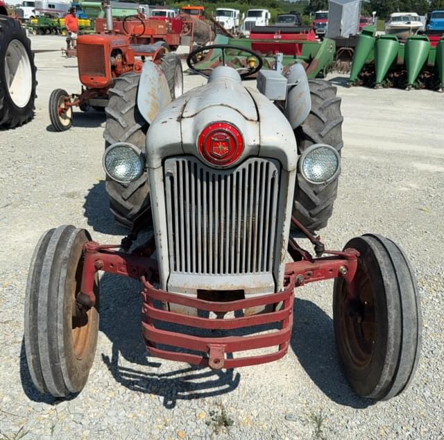 Image of Ford 800 equipment image 3