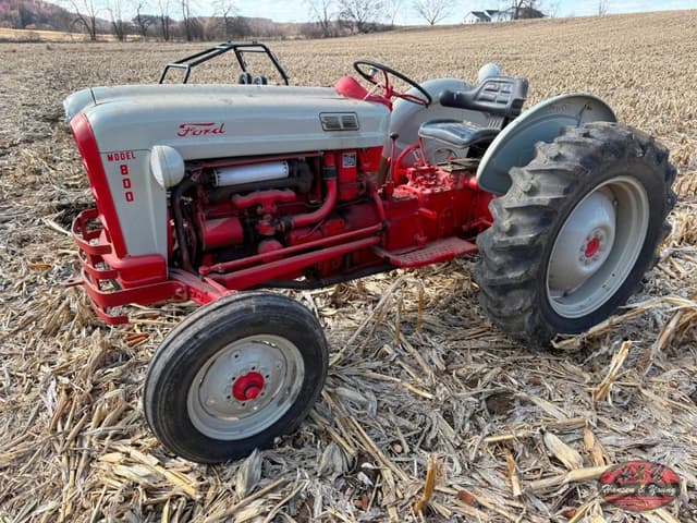 Image of Ford 800 equipment image 1