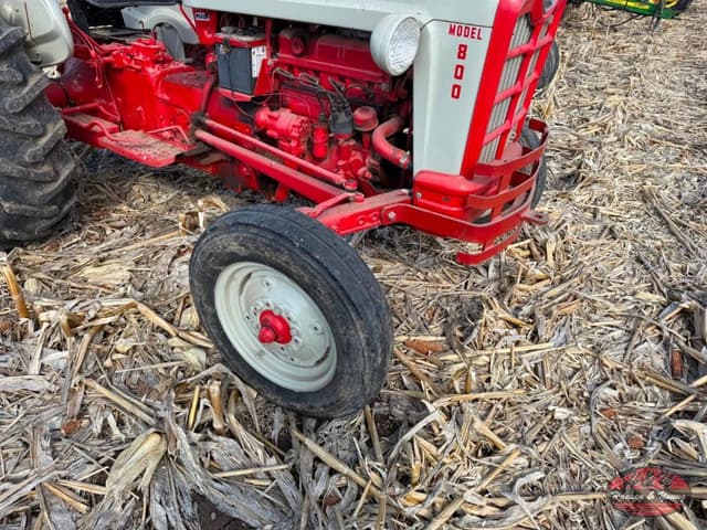 Image of Ford 800 equipment image 3