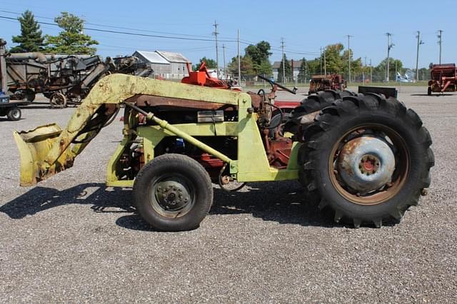 Image of Ford 800 equipment image 3