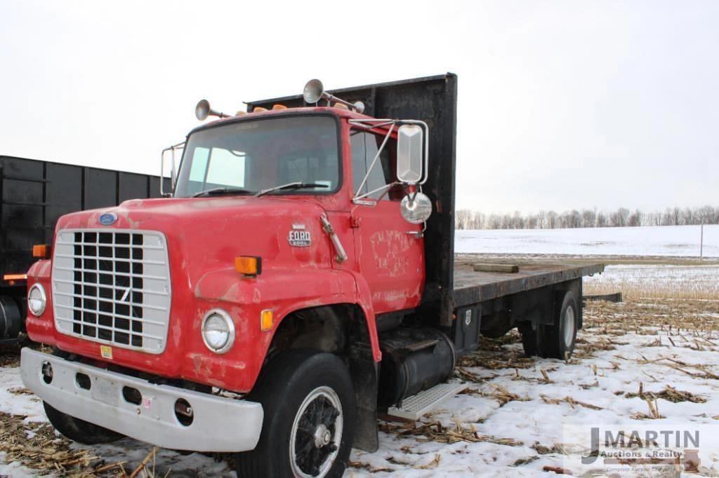 Image of Ford 8000 Primary image