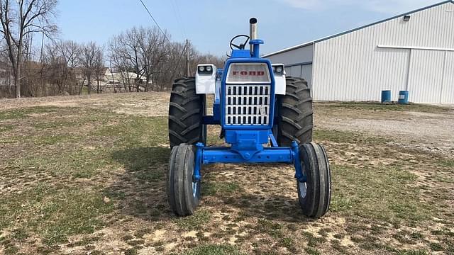 Image of Ford 8000 equipment image 1