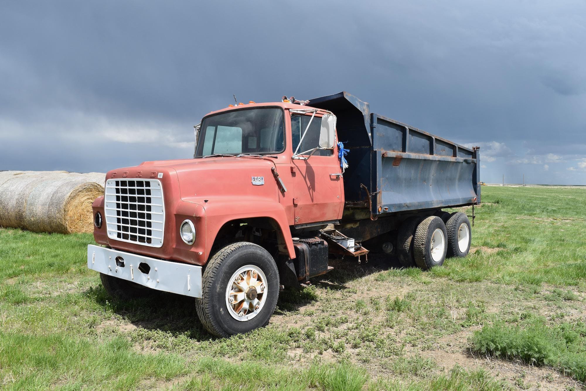 Main image Ford 8000