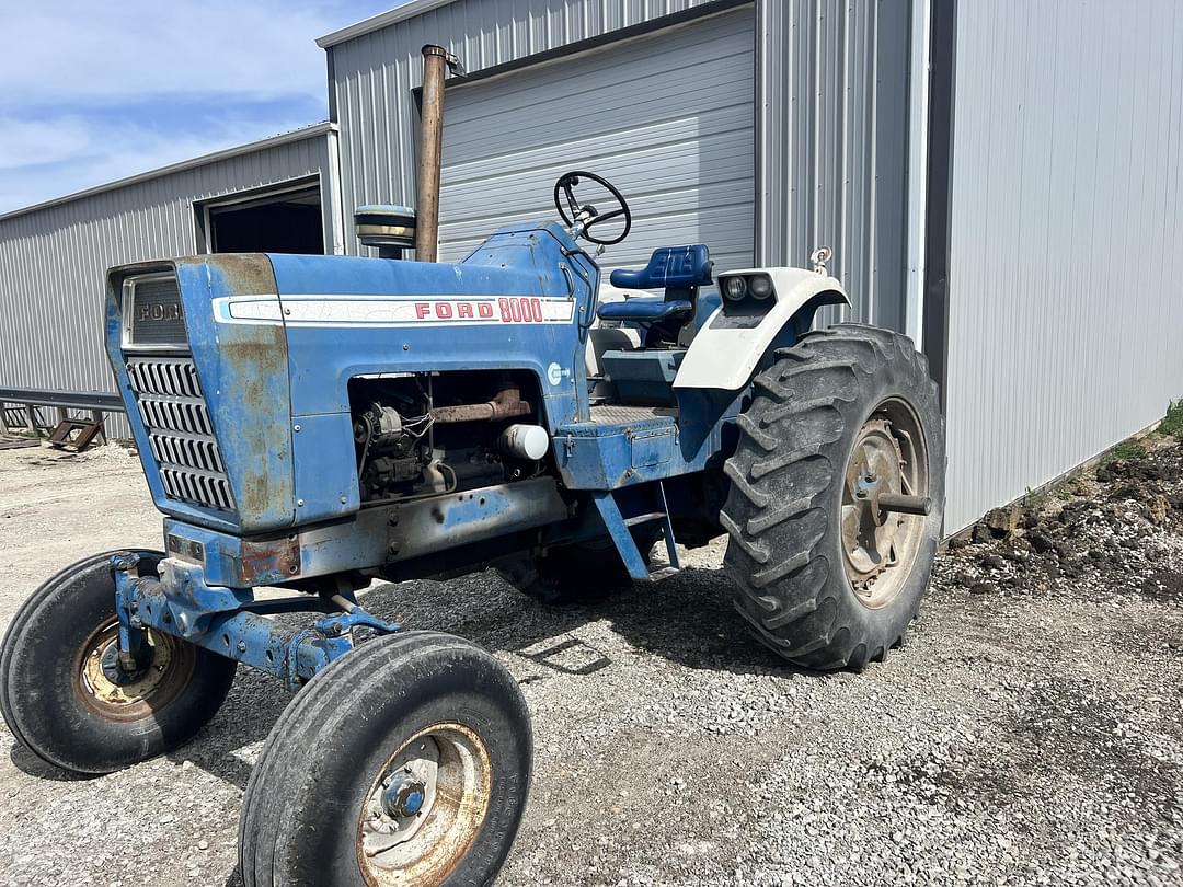 Image of Ford 8000 Primary image