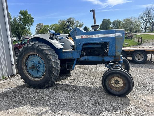 Image of Ford 8000 equipment image 1