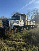 Ford 8000 Image