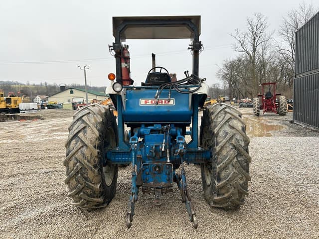 Image of Ford 8000 equipment image 2