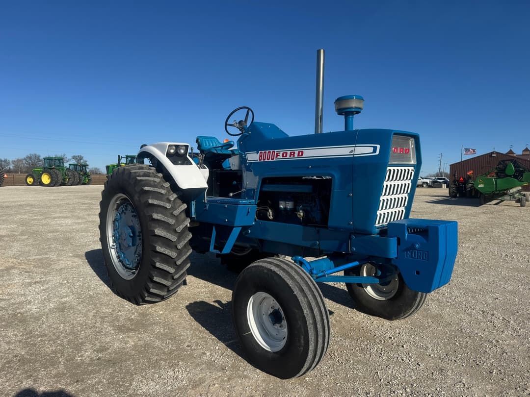 Image of Ford 8000 Primary image