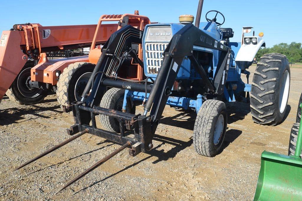 Image of Ford 8000 Primary image
